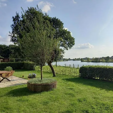 Apartment At The End Of The Weser *